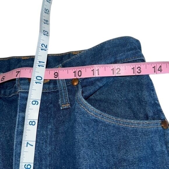 Wrangler Women's Classic Fit High-Waisted Blue Denim Jeans 13MWZG Size 7 X 32 - Picture 12 of 16